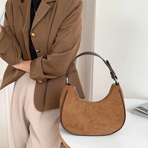 Chic Coffee Suede Cloud Crescent Hobo Bag - Effortless Style & Versatility - Picture 3 of 7